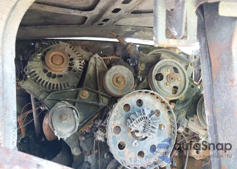 1999 Ford Explorer Eddie Bauer/Limited/Xlt z USA, uszkodzony, nr VIN 1FMDU34E3XZA33105